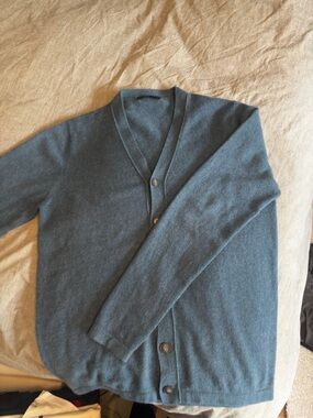 Men’s Cashmere Cardigan Sweater